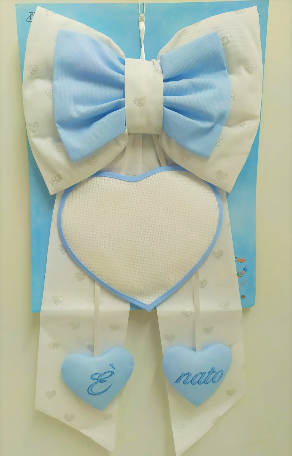 LA CHIOCCIOLINA FIOCCO NASCITA MASCHIETTI AZZURRO FIOCCO CON CUORE TELA AIDA PERSONALIZZABILE