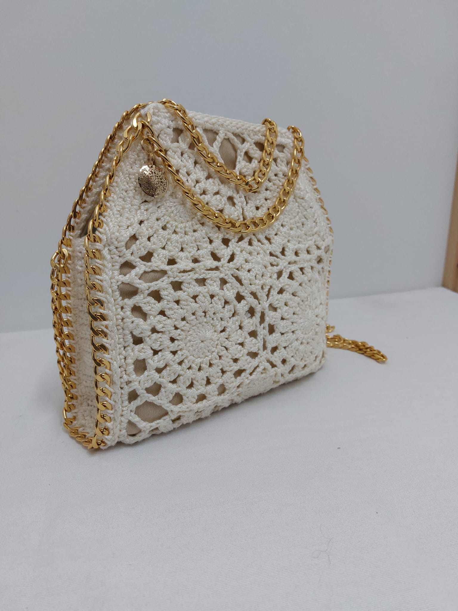 <span class="brand">il filo magico </span></br>stella (Copia)